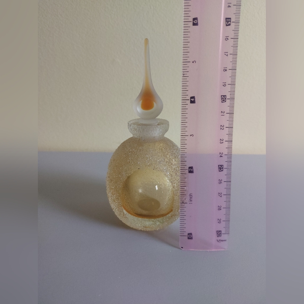 Sugar Glass Perfume Bottle - Picture 9 of 9